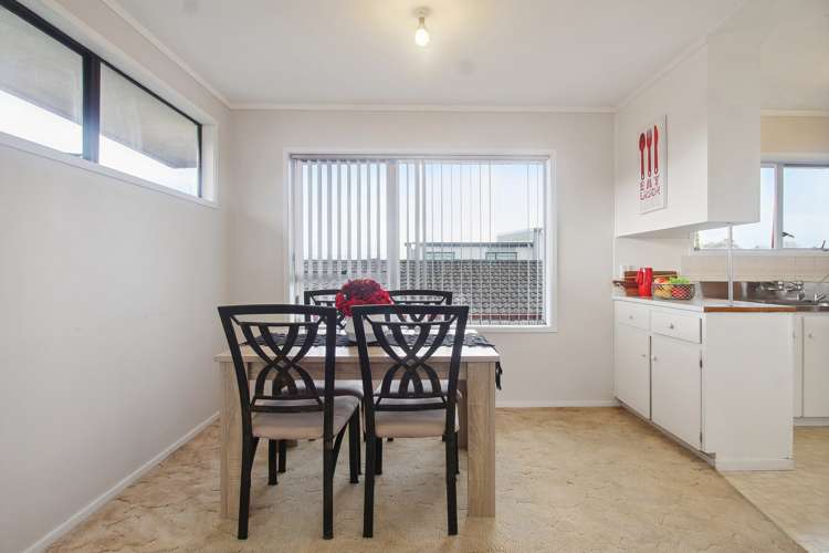 1/78 Bentley Avenue Glenfield_8