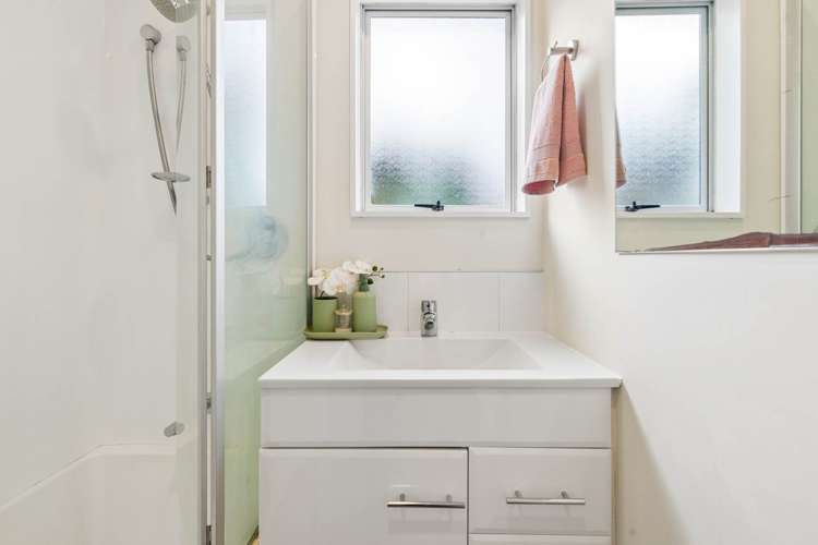 2/48 Sandgate Avenue Botany Downs_10