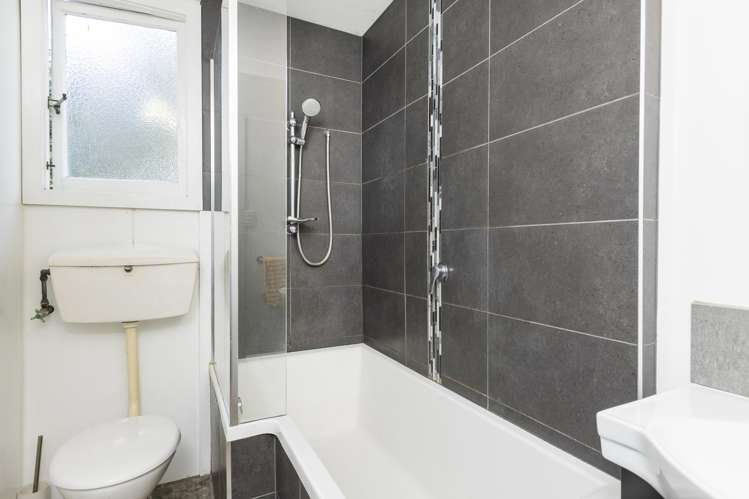 19 Scott Street Elgin_6