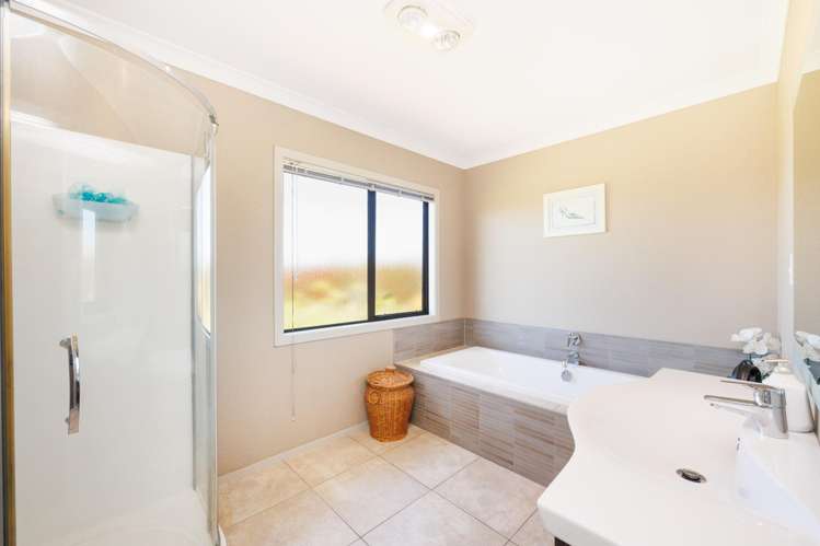 93 Mount Taylor Drive Feilding_15