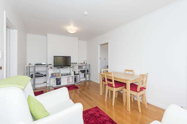 2/36 Sonia Avenue Remuera_4