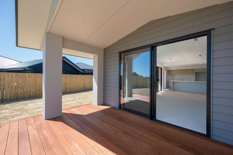 65 Les Wakefield Road Mapua_12