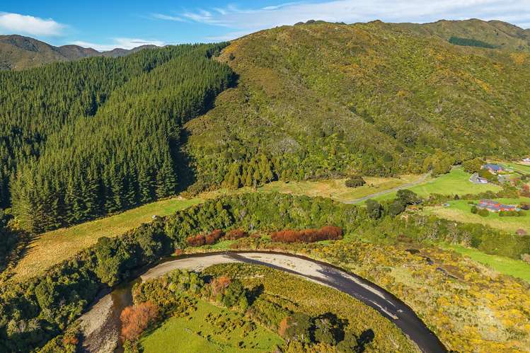 84 Gilbert Road Kaitoke_22