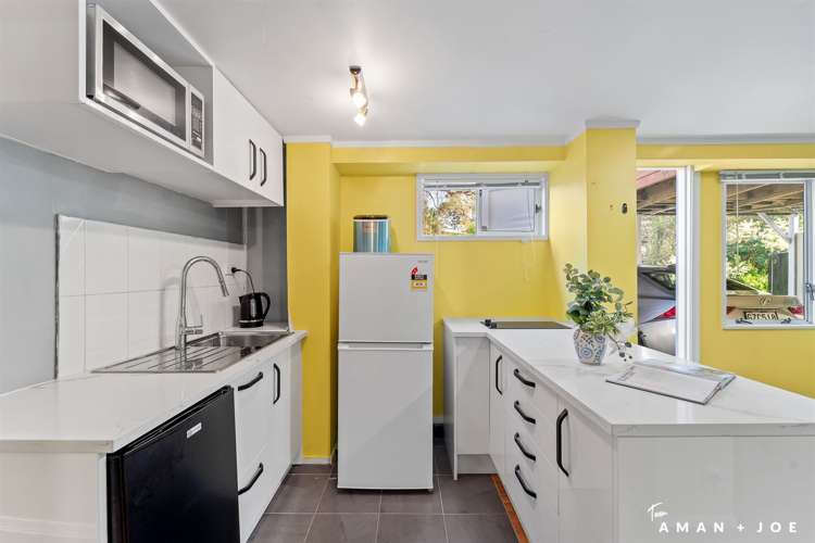 2/6 Makora Road Massey_5