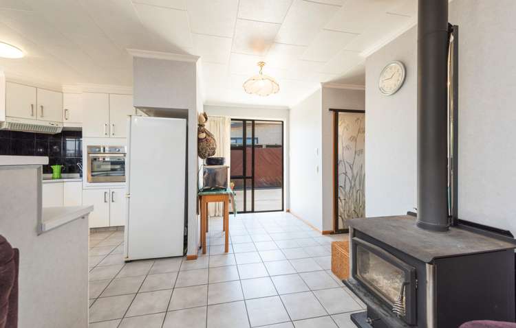 14 Coleridge Place Stoke_5