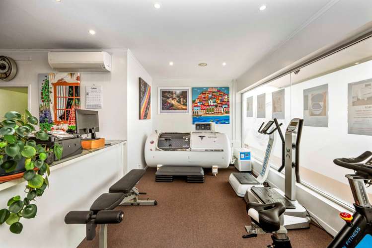 739 & 747F Whangaparaoa Road Stanmore Bay_13