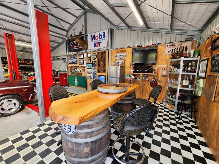 133 Coulson Road Paroa_23