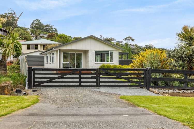 2 Haywards Lane Duvauchelle_23