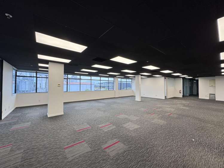 58 Hazeldean Road Addington_9