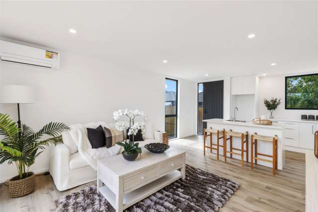 2/651 Worcester Street Linwood_1