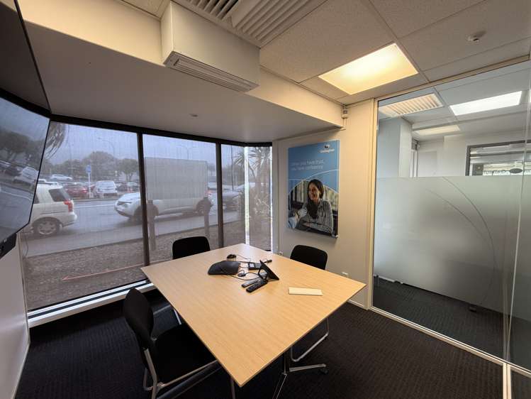 1 Market Grove Hutt Central_4