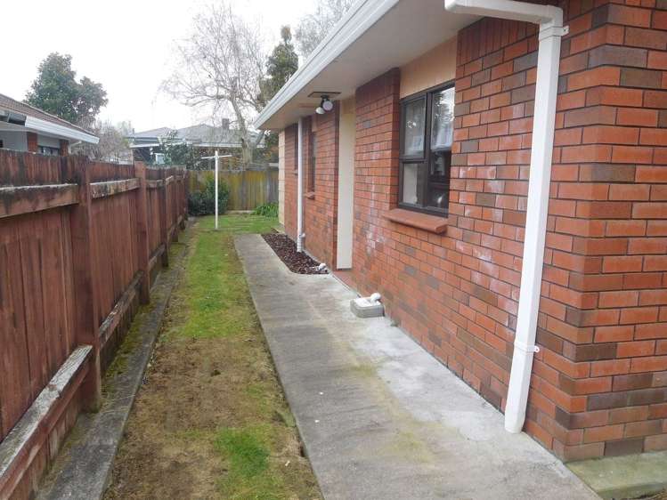 11B St Olpherts Avenue Hamilton East_11