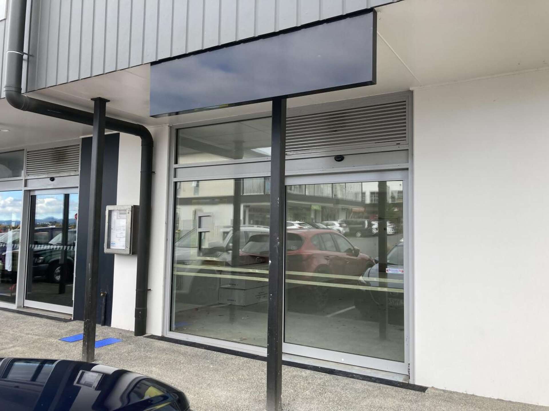 Unit 2, 152 Horsham Downs Road Rototuna_0