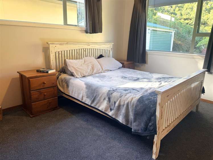 7 Redwood Place Karoro_10