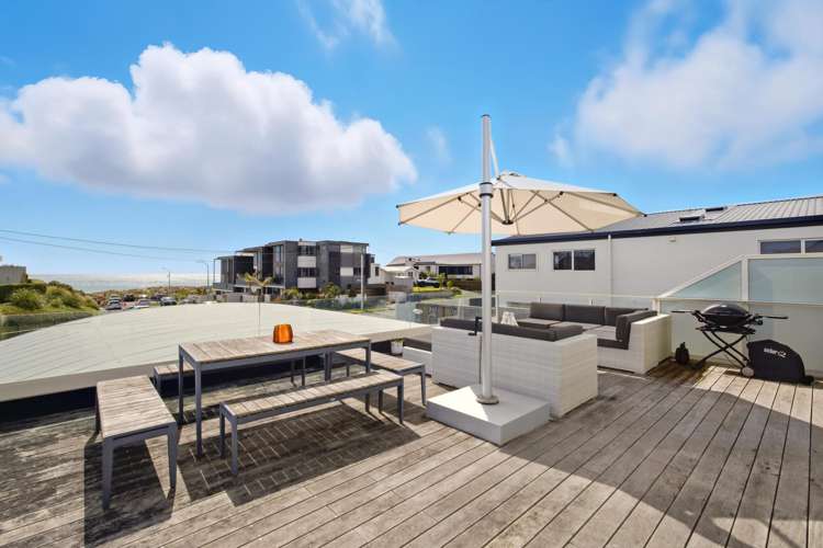 2/394 Oceanbeach Road Mount Maunganui_9