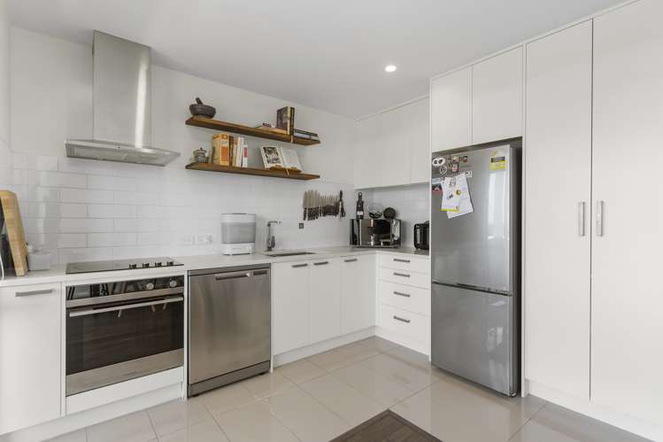 3/15 Chivalry Road Glenfield_5