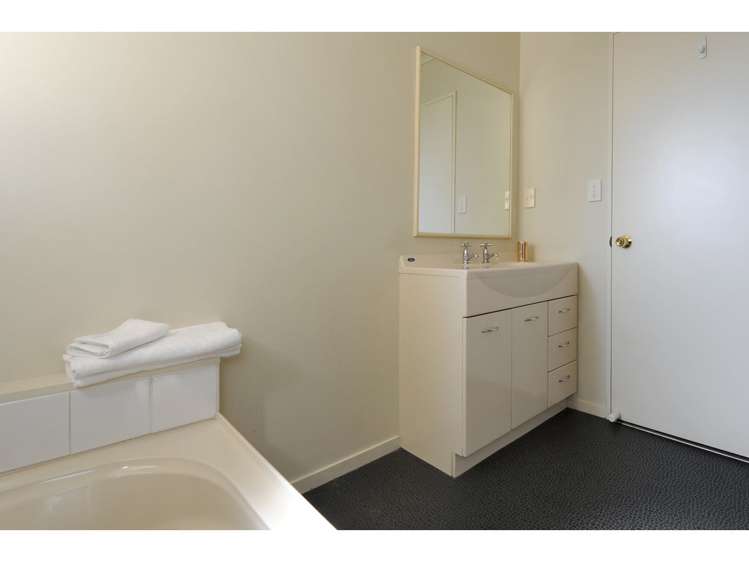 97 Salisbury Road Richmond_9