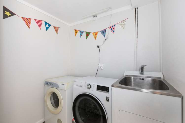 131 Cockayne Road Khandallah_23