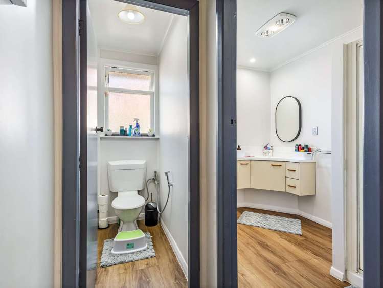 1009 Kauri Street Mahora_16