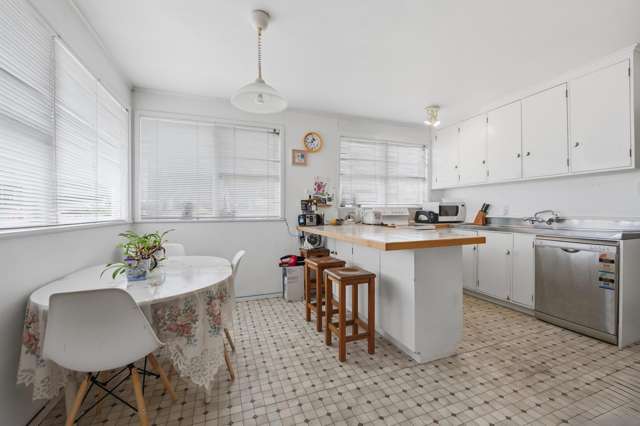 7 Murvale Drive Bucklands Beach_4