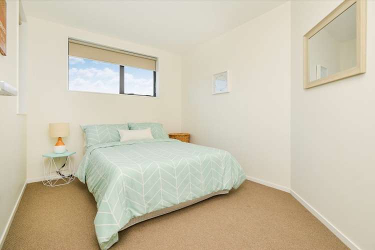 2/3a Curzon Street Onehunga_11
