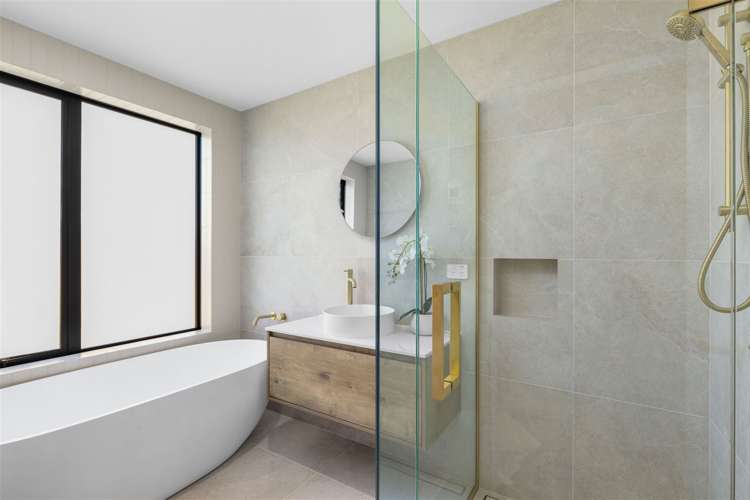 23 Magnum Drive Cromwell_14