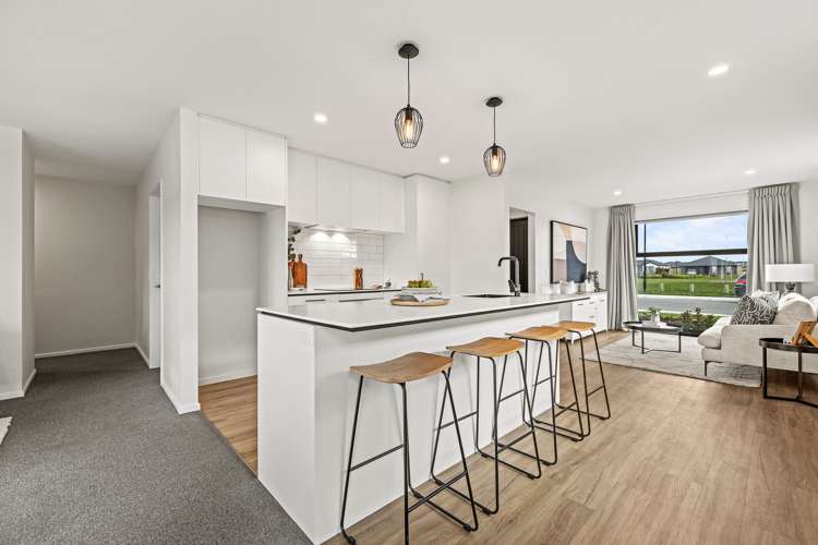 70 Crossley Ave_2