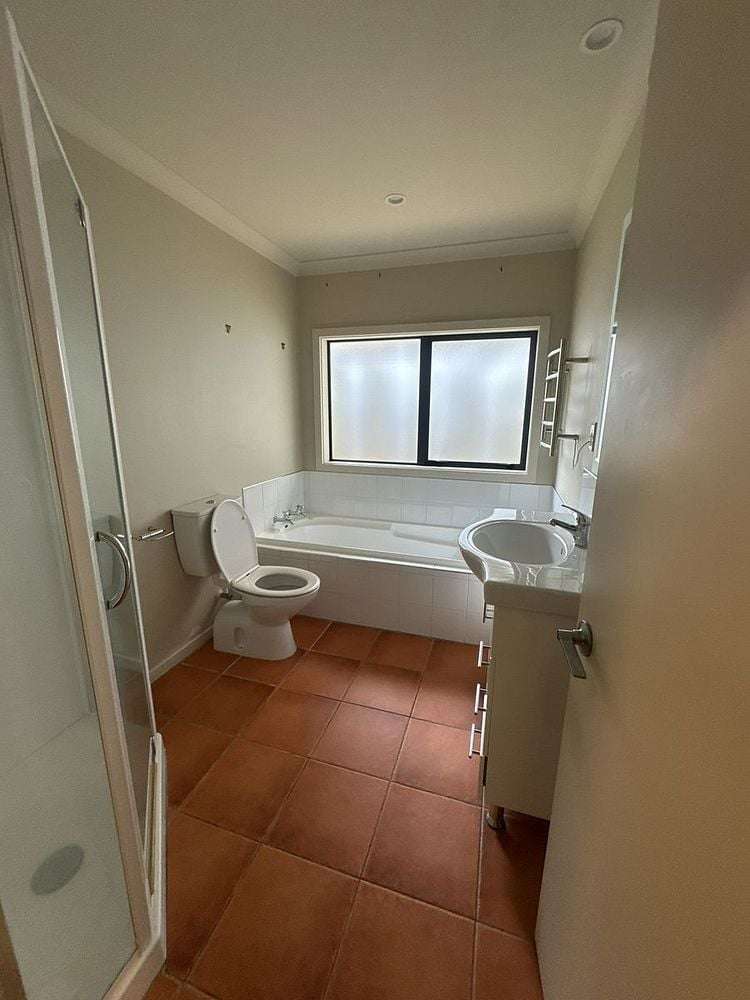 33A Forest Road Pinehaven_9