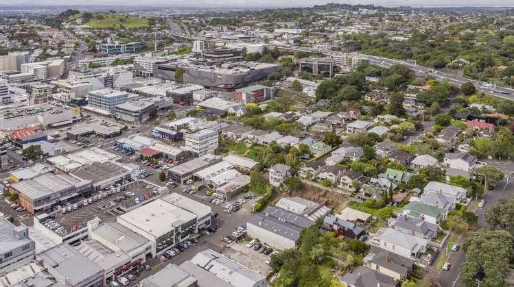 24 McColl Street Newmarket_13