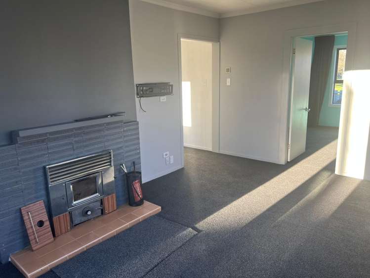  5658 West Coast Road Springfield_8