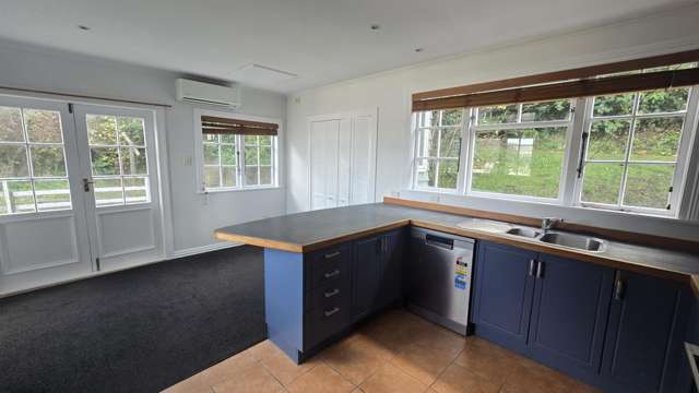 A/51 Barnard Street Wadestown_1