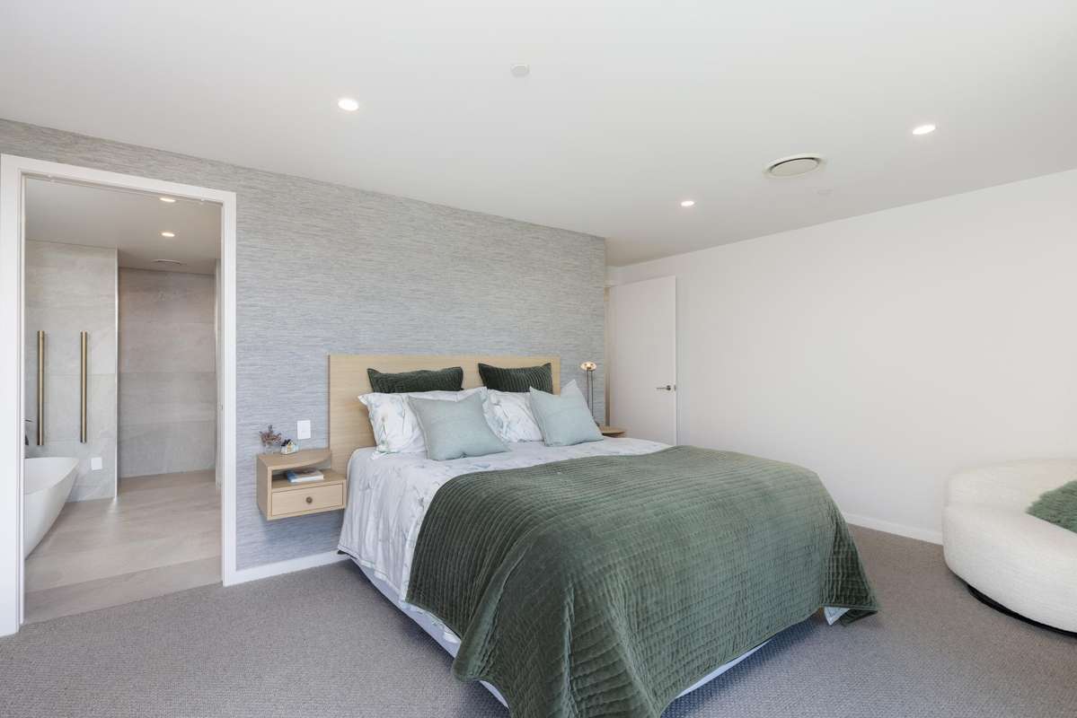 25 Resolution Place_5