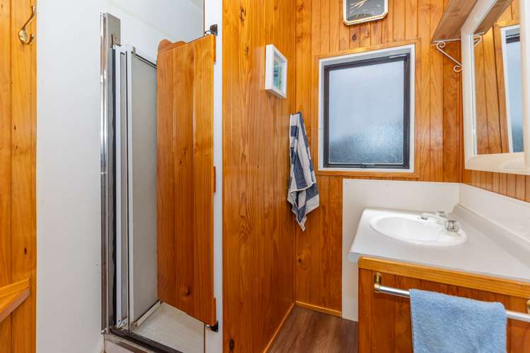 330 Tahuri Street Kawhia_14