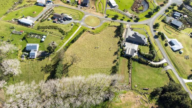 Pavel Place Kaiwaka_5