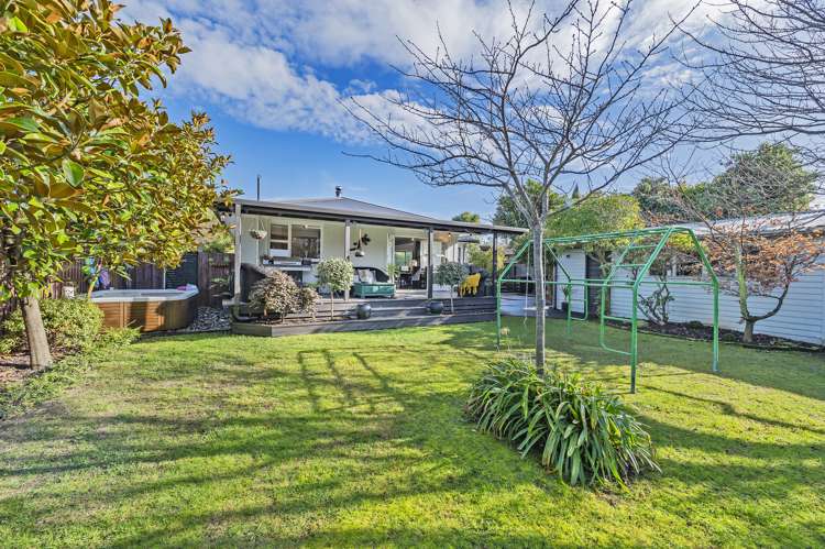 6 Clayton Road Amberley_19
