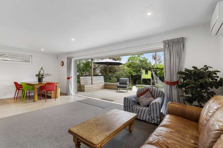 58a Kings Road Panmure_21