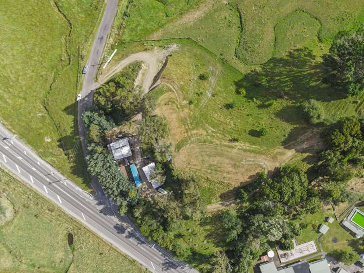 78 State Highway 3 Turakina_0