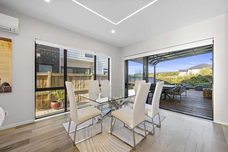 13 Downpatrick Drive Flat Bush_6