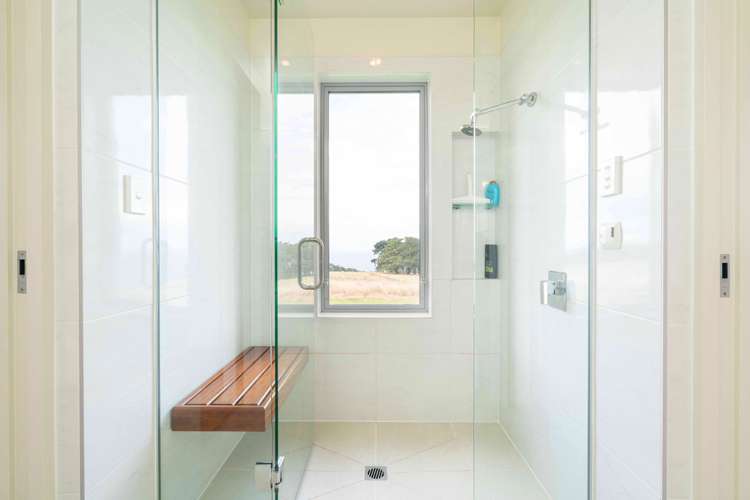 56 Seal Point Road Sandymount_16