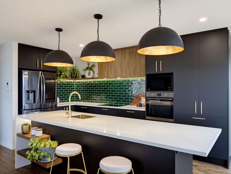 24 Gisele Crescent_5