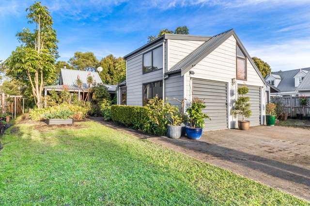51 Coldham Crescent Saint Johns_1