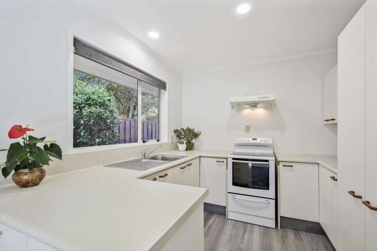 14 Castle Way Beckenham_5