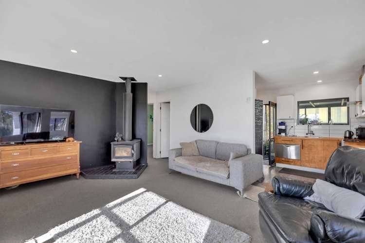 57 Princes Street Waikari_18