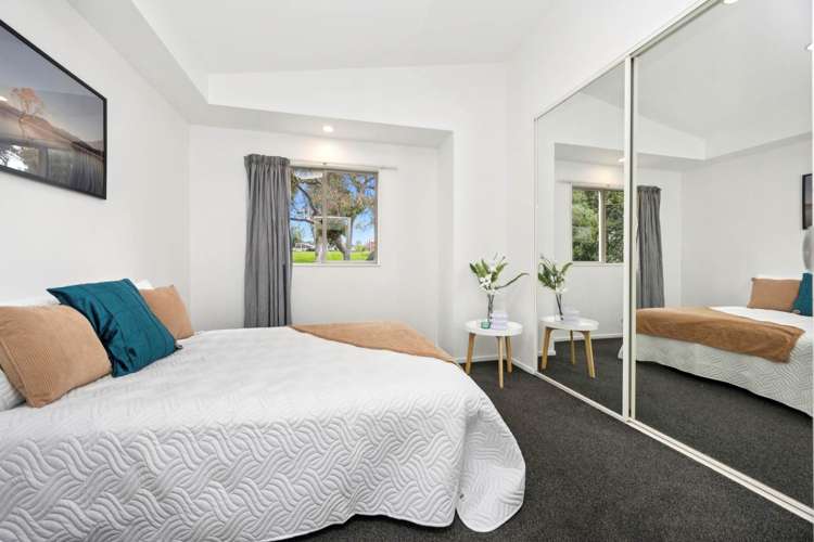 8/85 Portage Road New Lynn_7