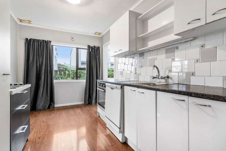 1/23 Marr Road Manurewa_4