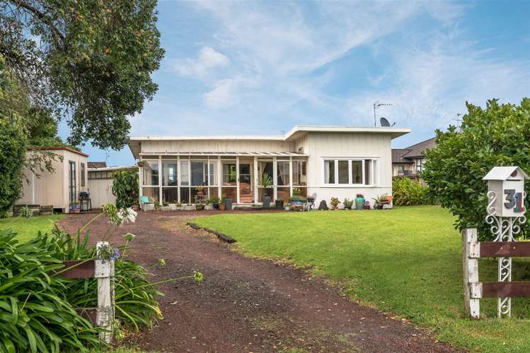 31 Paparoa Road Cockle Bay_13