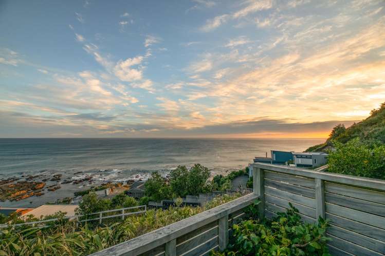 3/52 High Street Island Bay_1