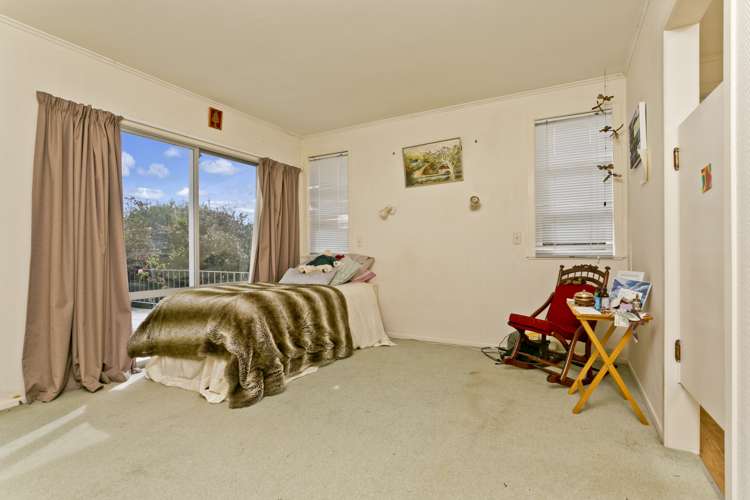 21 Winscombe Street Belmont_15