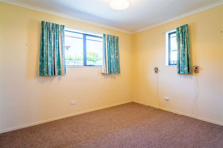 17a Alpine Close Marchwiel_10