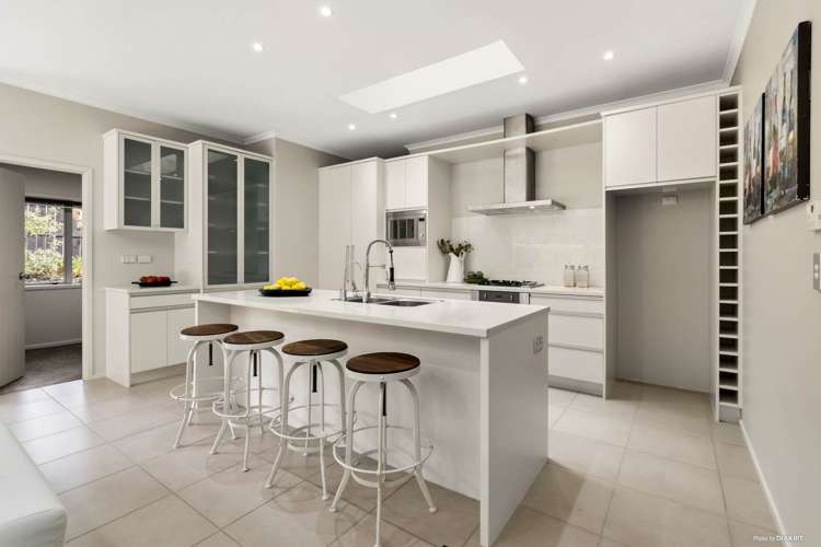 1b Gracechurch Drive Flat Bush_20
